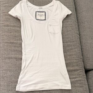 Vintage Abercrombie & Fitch “Perfect Stretch” XSoft White Scoop Neck Pocket Tee
